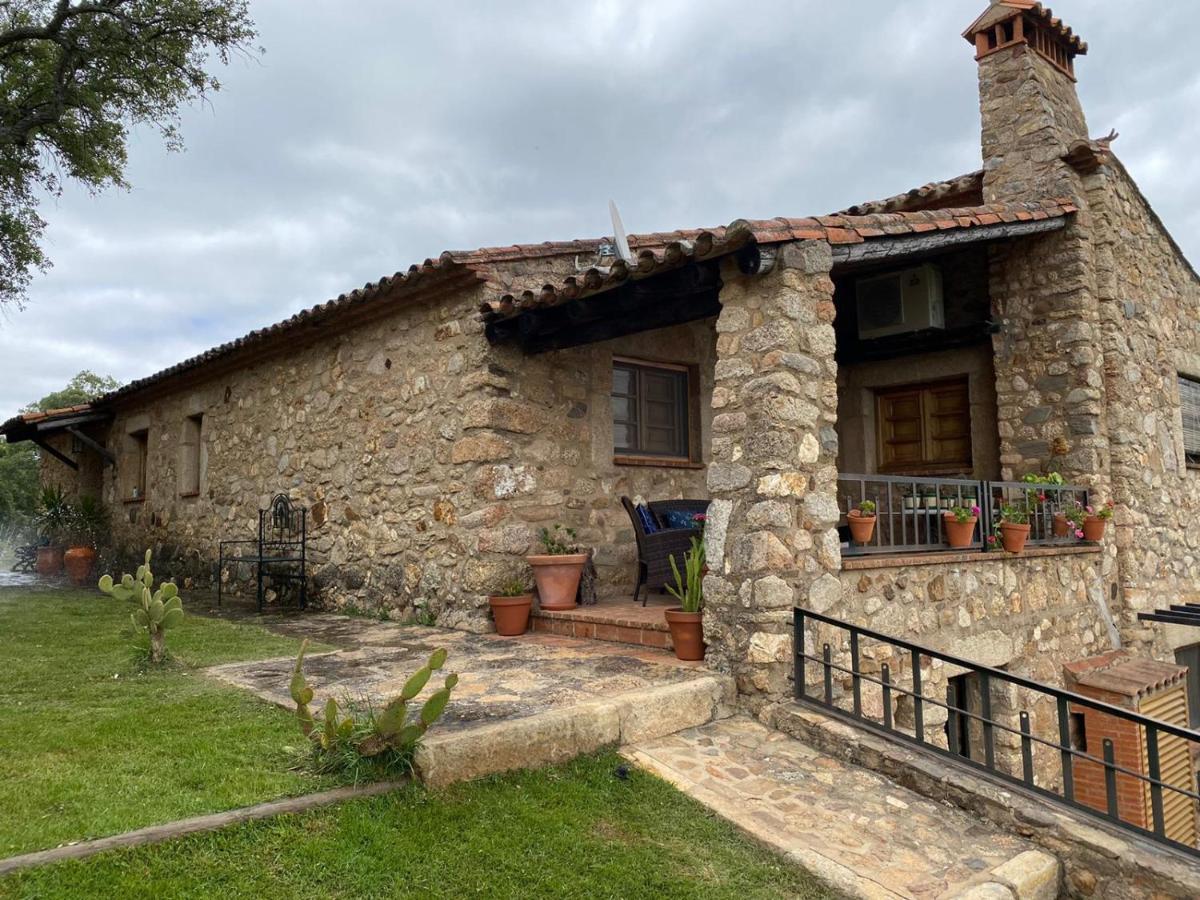 Apartamento Rurales La Macera **** Valencia de Alcántara